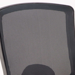 Picture showing laege  air meshed backrest of the Portland HD operator chair.