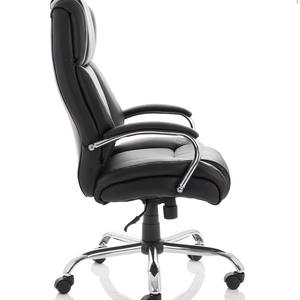 Right side view of the Texas Executive home office chair , with fixed padded chrome armresst , with chrome 5 star base , with black castor wheels, with use of up to 32 st or 222kg